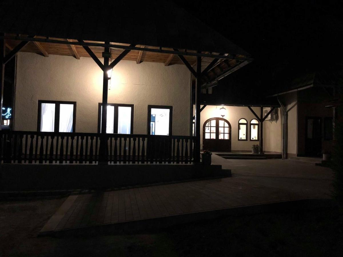 Zajazd Podzamcze Olkusz Exterior foto
